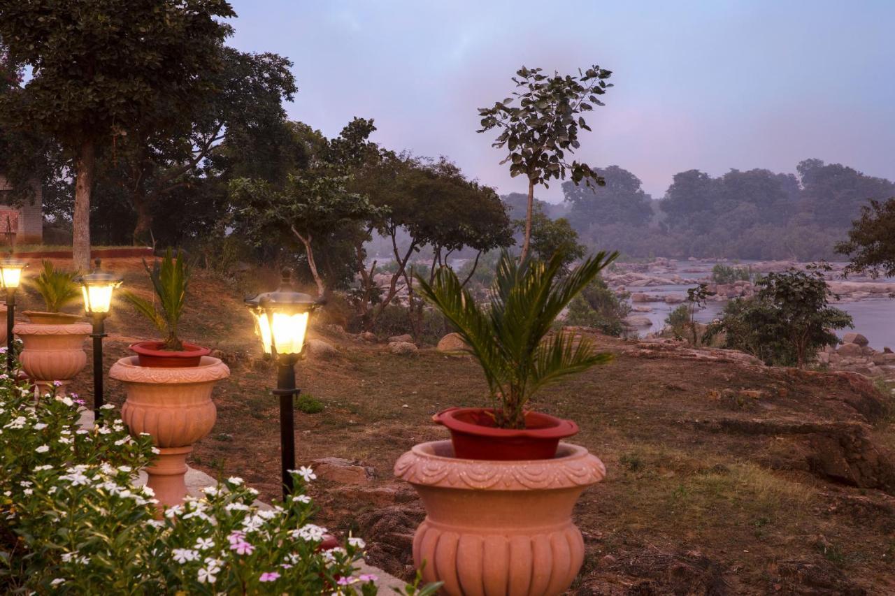 Bundelkhand Riverside Orchha Extérieur photo